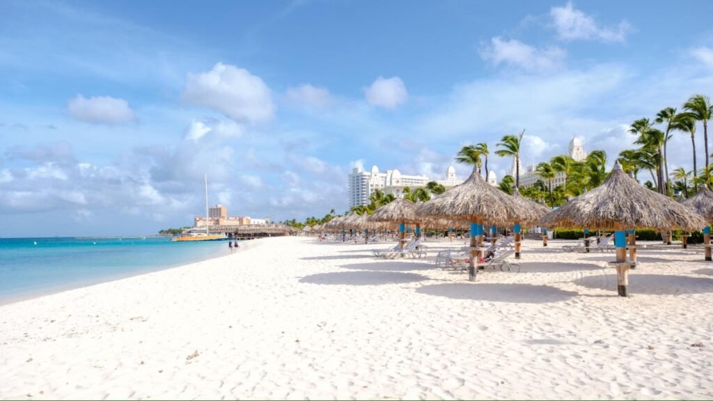 The beach of Aruba.