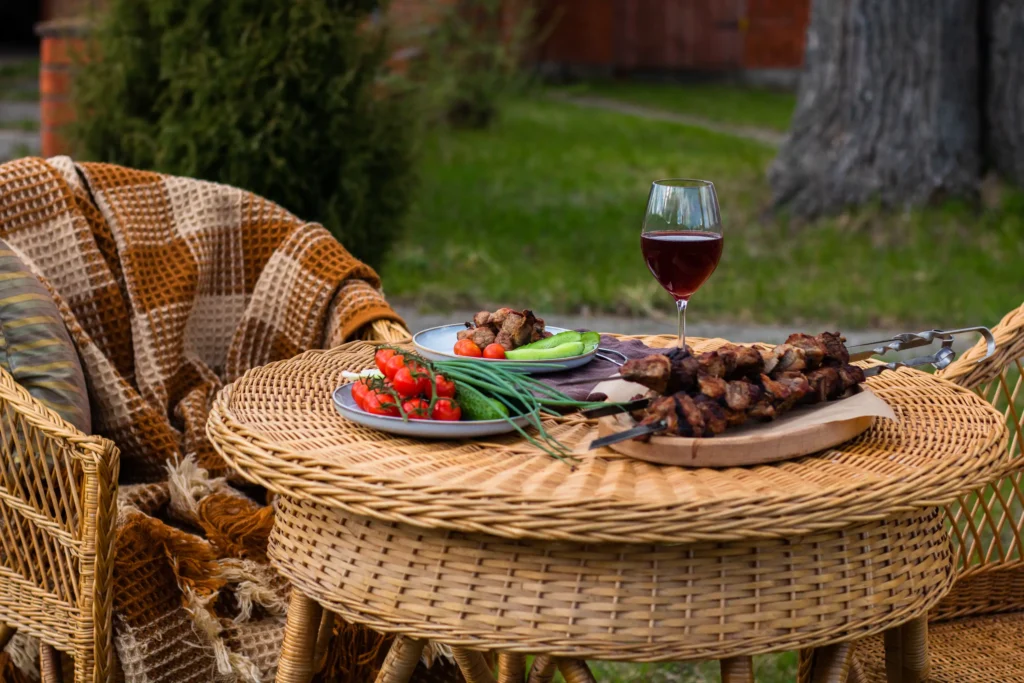 wine shish kabob and veggies